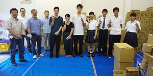 食品個別配布用ダンボール詰め作業